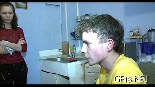 Кайбер милашки-яшүсмерләр тәкъдим итә ала, үз тормышын