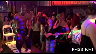 Svart schlong söker knulla